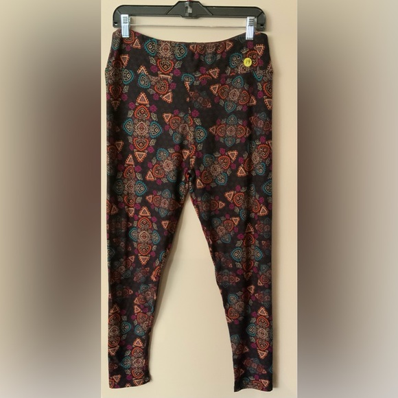 Lularoe - Picture 6 of 16